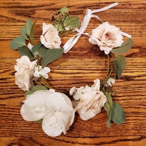 Flower crown for bride/bridesmaid/flower girl/photo shoot